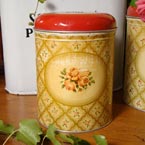 A Worcesterware biscuit tin.