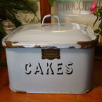 Rare pale blue cakes bin.