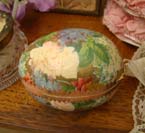 Pretty antique cardboard easter egg lithograph.
